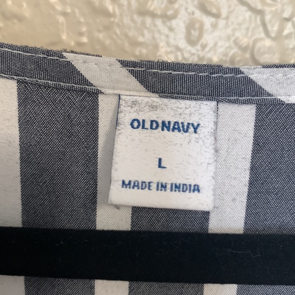 Large Old Navy Grey and White Striped Dress. - Picture 2 of 4